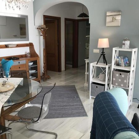 Sunny Apartment On Burriana Beach Nerja Exteriör bild