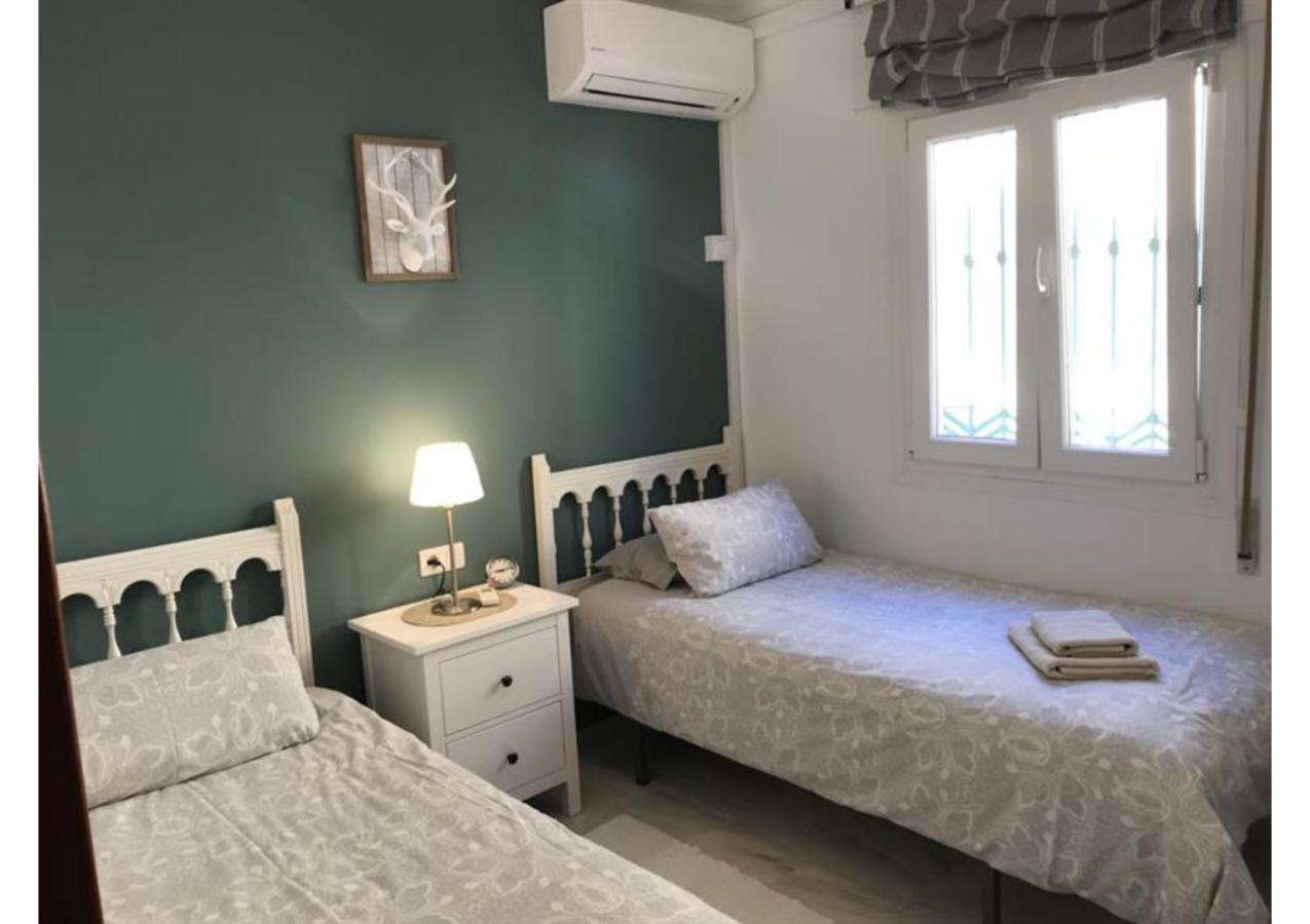 Sunny Apartment On Burriana Beach Nerja Exteriör bild